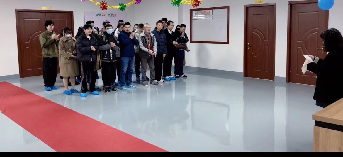 生日會(huì).jpg 生日會(huì).jpg